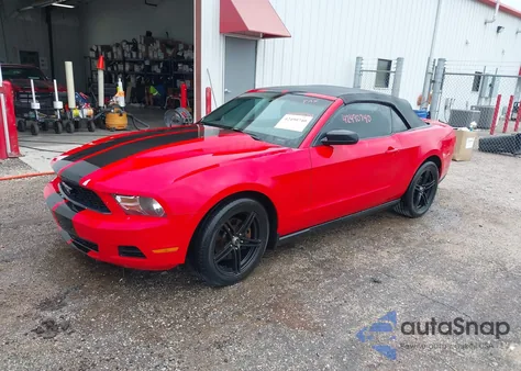 2012 Ford Mustang V6 z USA, uszkodzony, nr VIN 1ZVBP8EMXC5254513